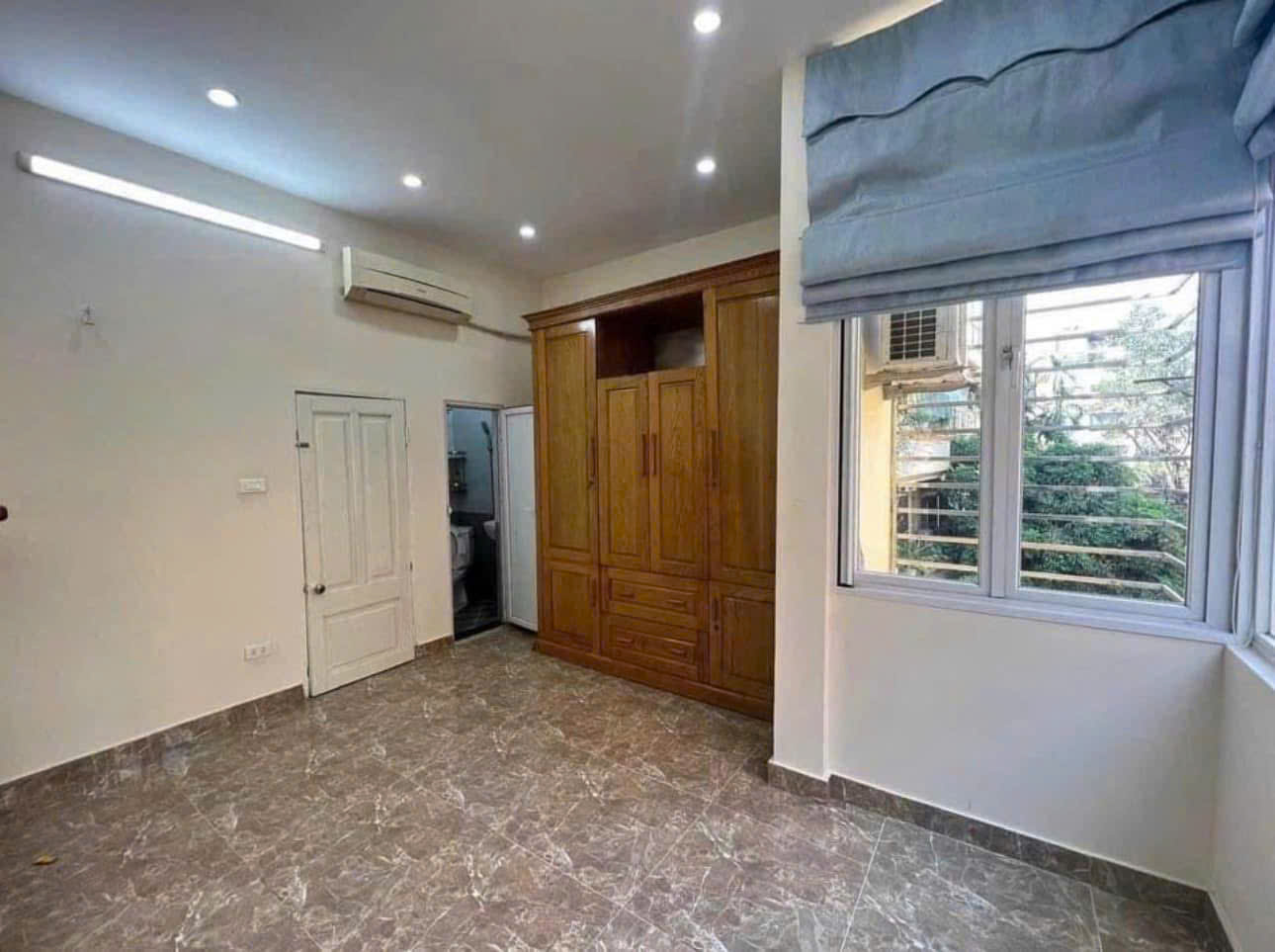 Cho thuê nhà ngõ Thông Phong, 4 tầng x 24m2, 2 ngủ, 3 WC, 10.5 Triệu (có TL) - Ảnh 3
